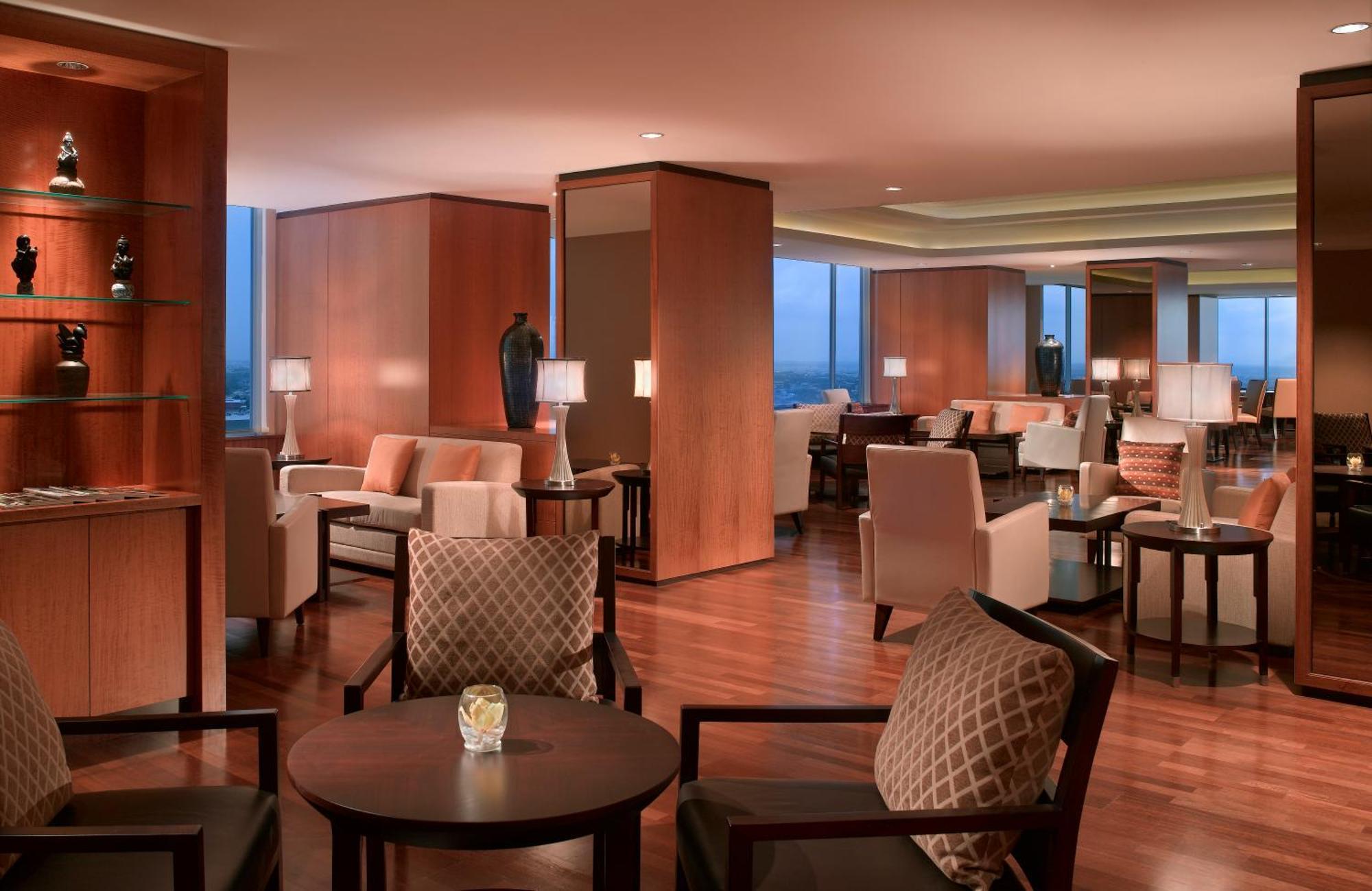 Jw Marriott Hotel Медан Екстериор снимка